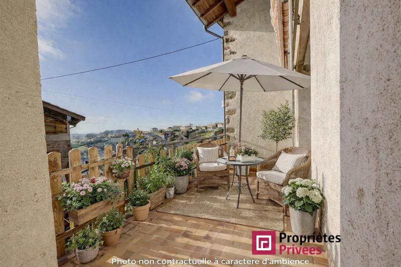 Maison de village - 95 m² - 5 pièces