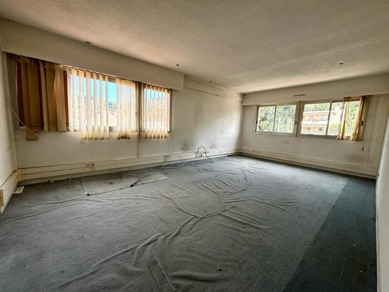 Appartement - 135 m² - 4 pièces