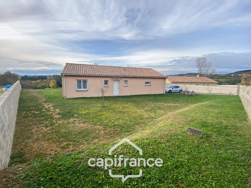 Maison - 104 m² - 5 pièces