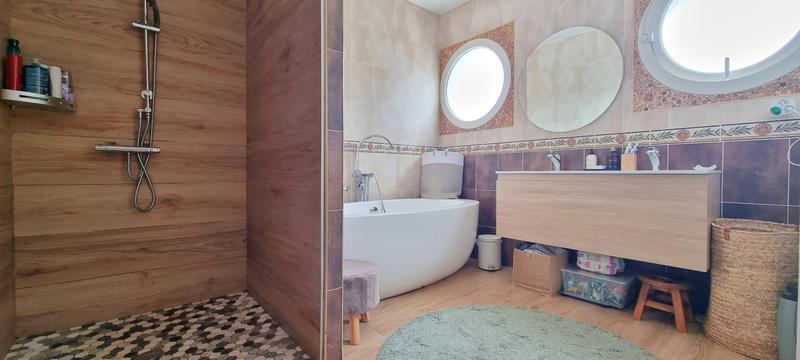 Villa - 130 m² - 4 pièces