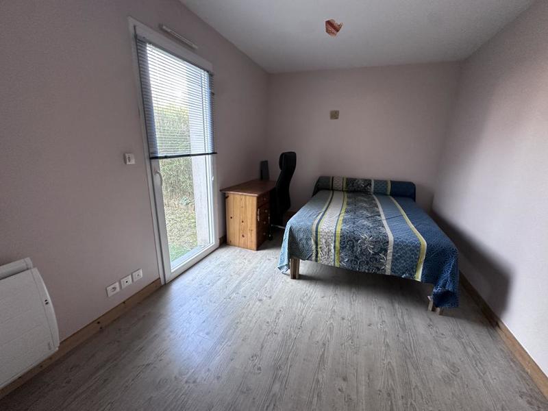 Maison - 92 m² - 5 pièces