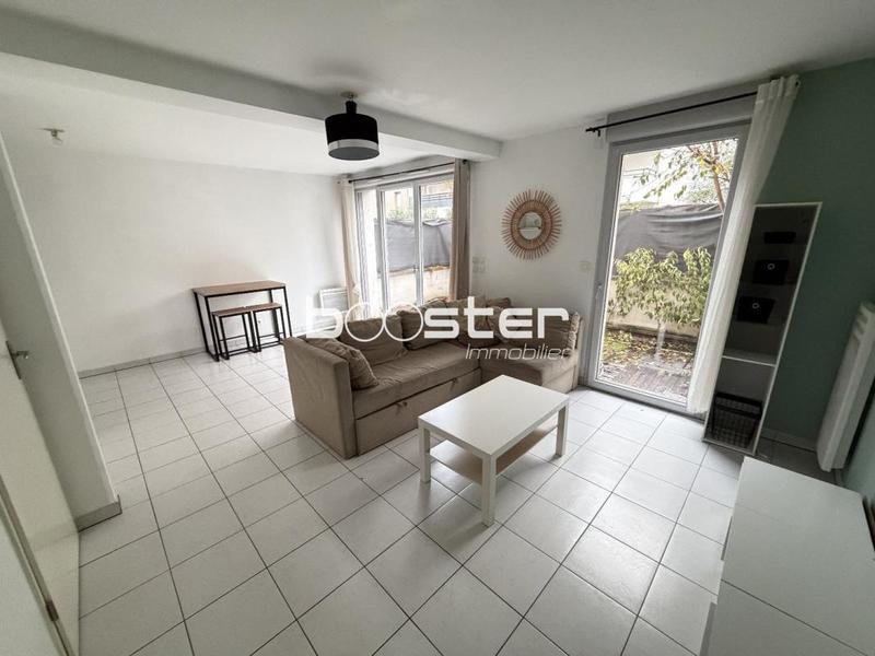 Appartement ancien - 33 m² - 1 pièce