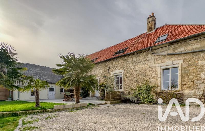 Maison - 195 m² - 9 pièces