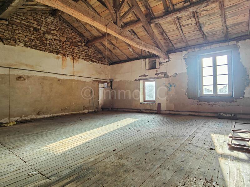 Maison - 103 m² - 4 pièces