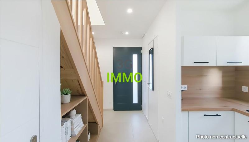 Maison - 96 m² - 5 pièces