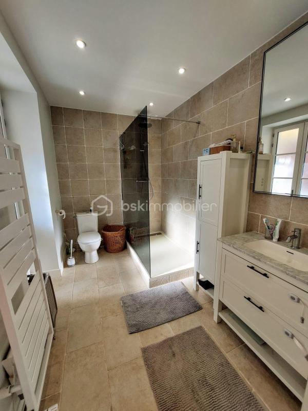 Appartement - 104 m² - 4 pièces