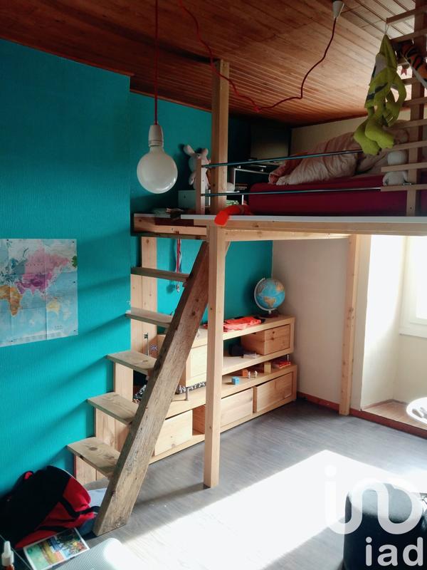 Maison - 175 m² - 5 pièces