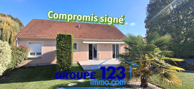 Maison - 98 m² - 5 pièces