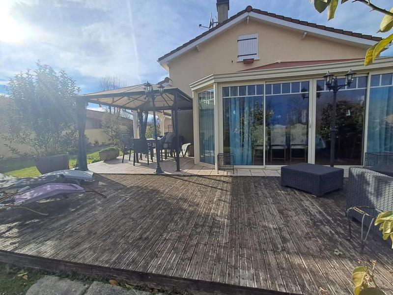 Maison - 158 m² - 6 pièces