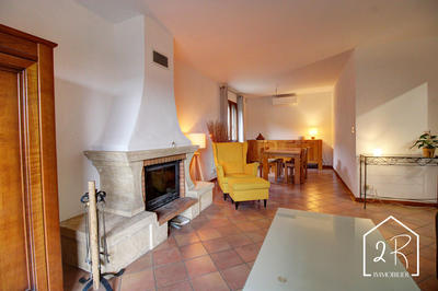 Maison - 102 m² - 5 pièces