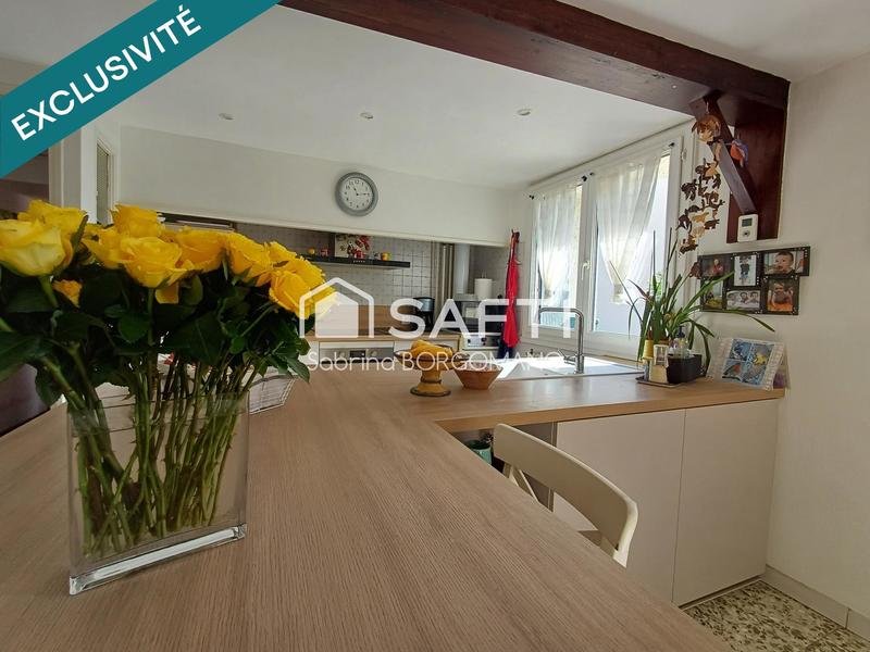 Maison - 220 m² - 7 pièces