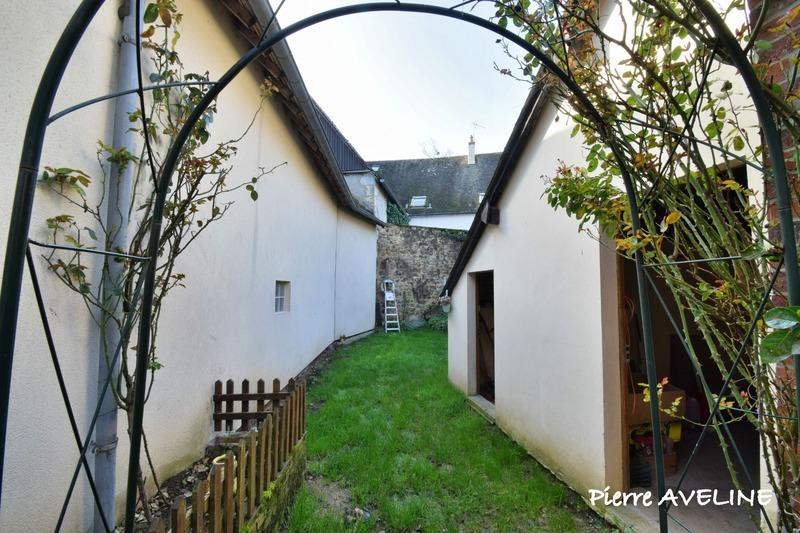 Maison - 161 m² - 8 pièces