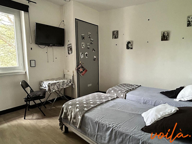 Local commercial - 410 m² - 10 pièces