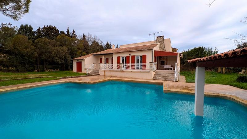 Maison traditionnelle - 120 m² - 4 pièces