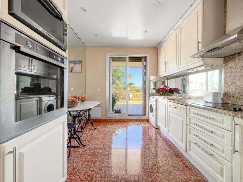 Appartement - 132 m² - 4 pièces