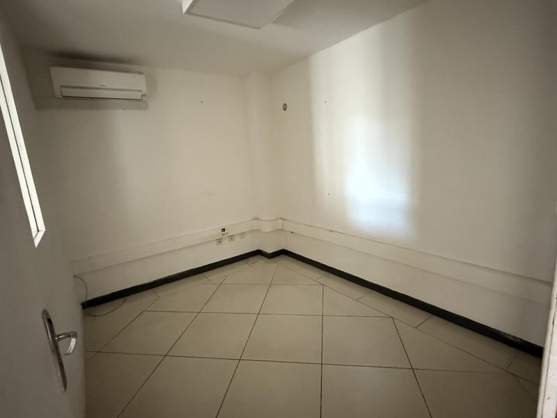 Local commercial - 77 m²