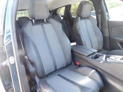 Peugeot 3008 Hybrid 225ch Allure Pack e-Eat8