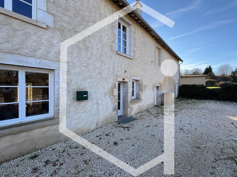 Maison - 218 m² - 9 pièces