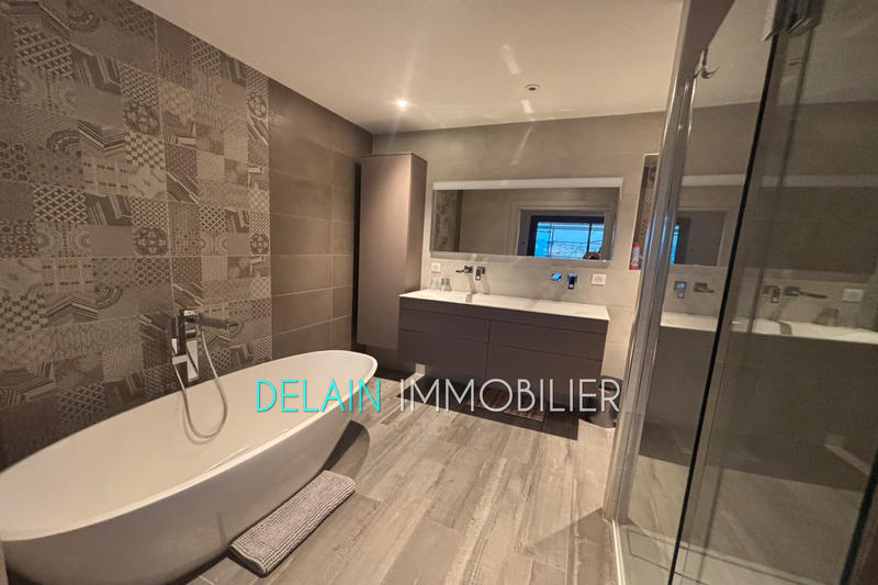 Appartement - 149 m² - 4 pièces