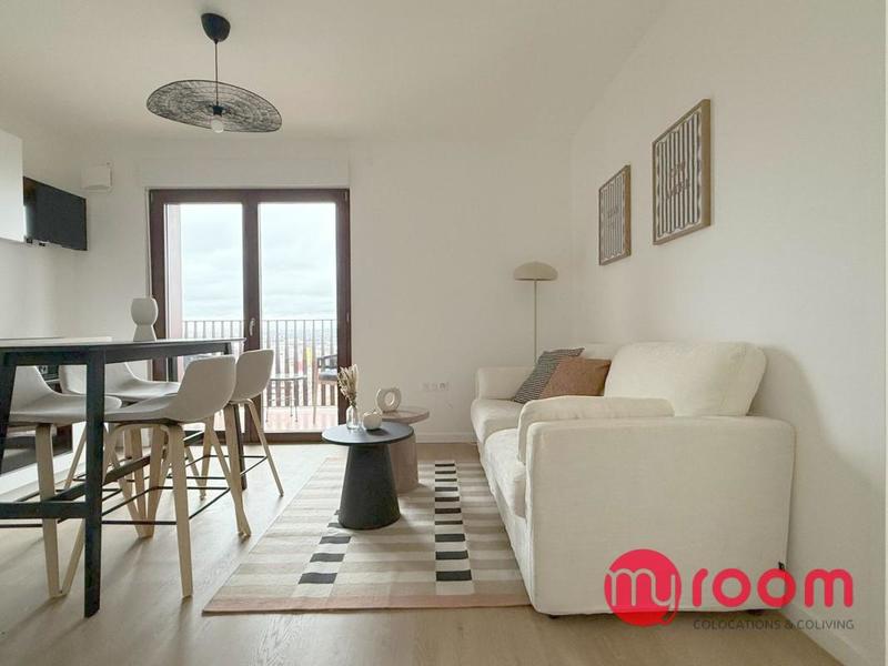 Appartement - 86 m² - 5 pièces