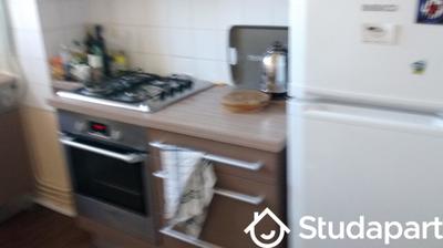 Chambre - 12 m² - 1 pièce