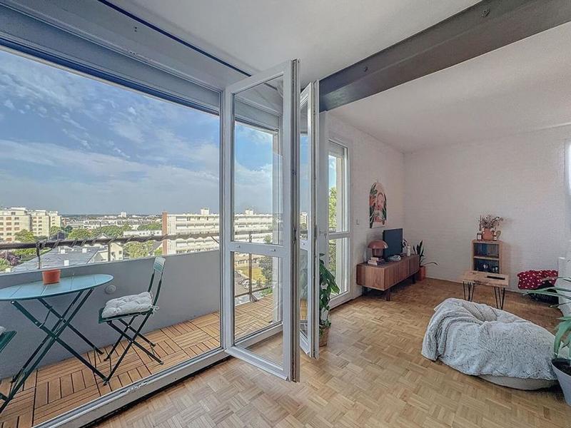 Appartement - 64 m² - 4 pièces