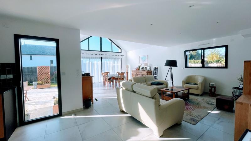 Maison - 168 m² - 7 pièces