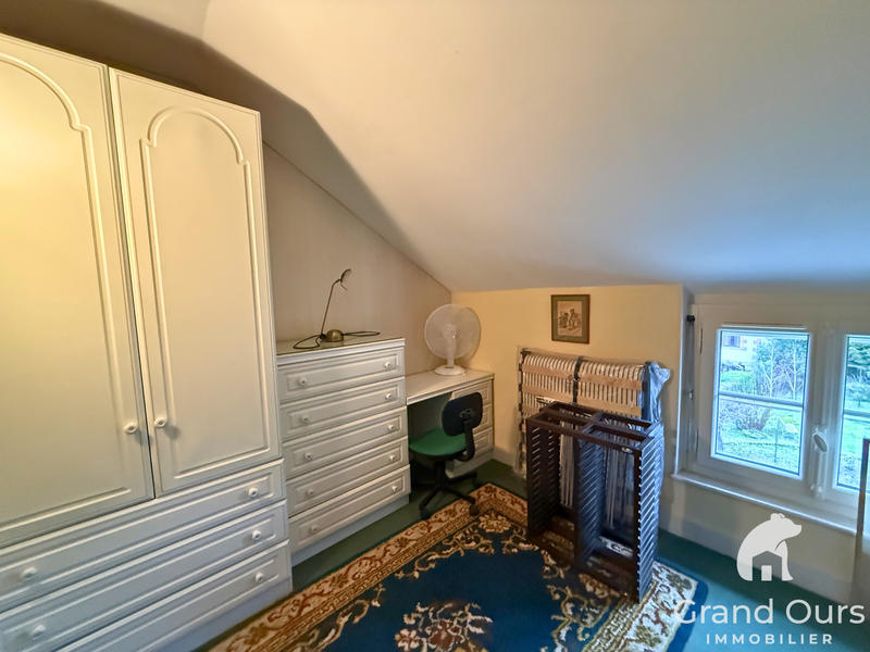 Maison - 142 m² - 6 pièces