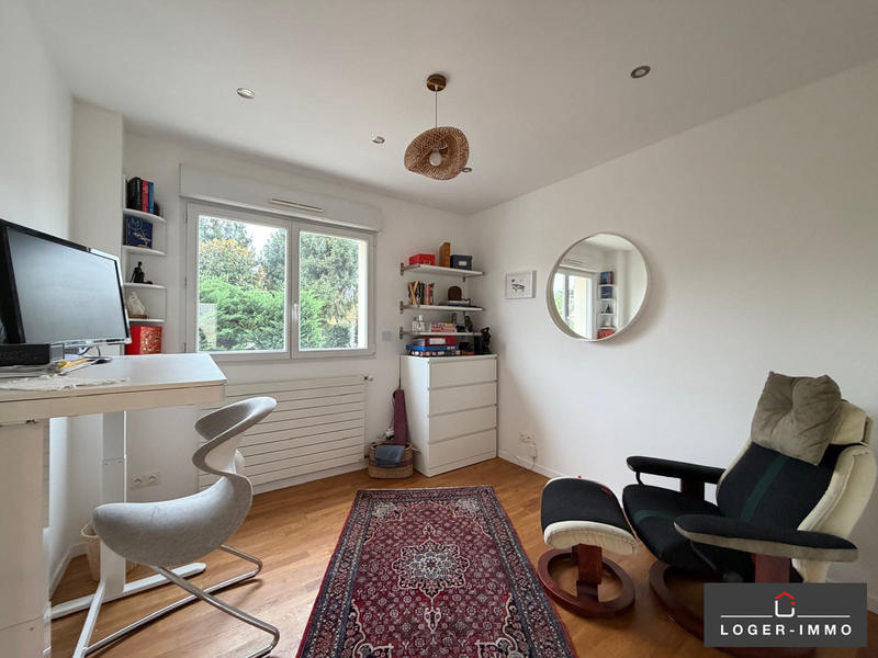 Maison - 161 m² - 8 pièces