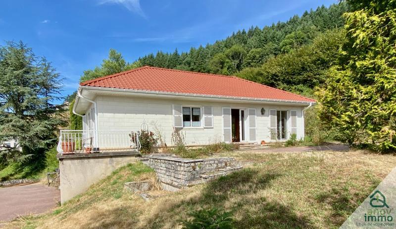 Maison - 185 m² - 7 pièces