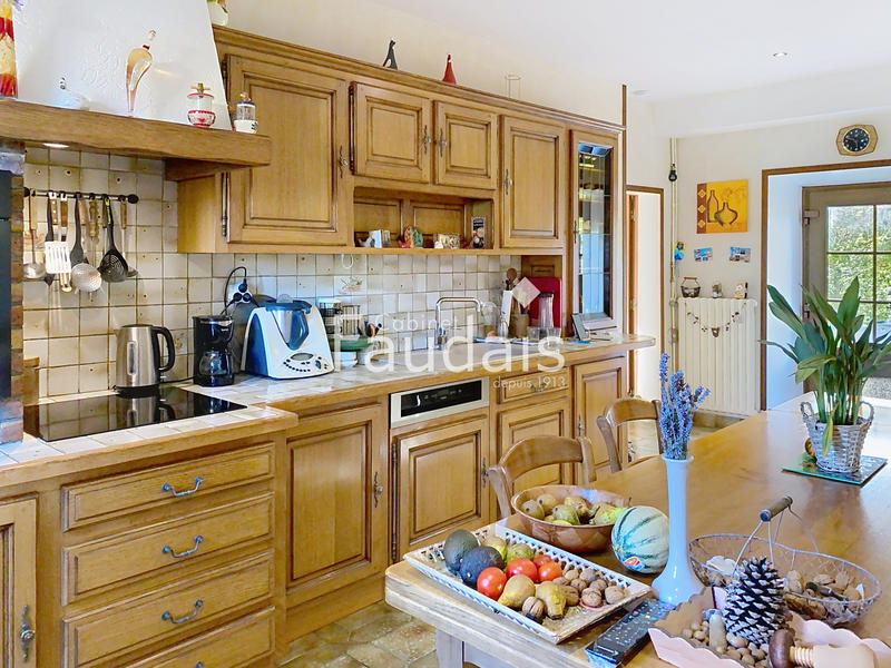 Maison de village - 186 m² - 7 pièces