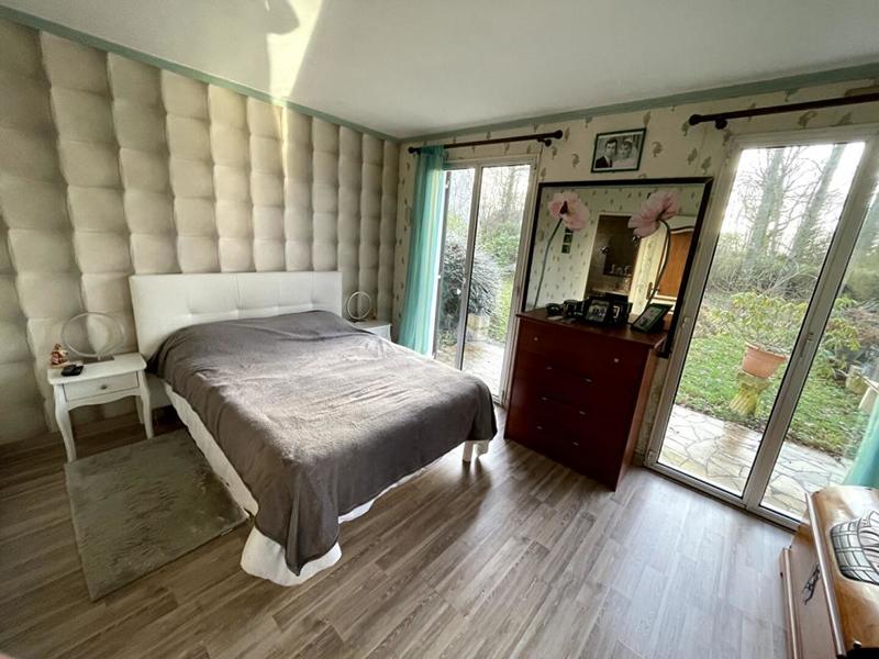 Maison - 93 m² - 5 pièces