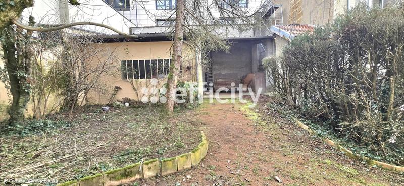 Maison - 174 m² - 6 pièces