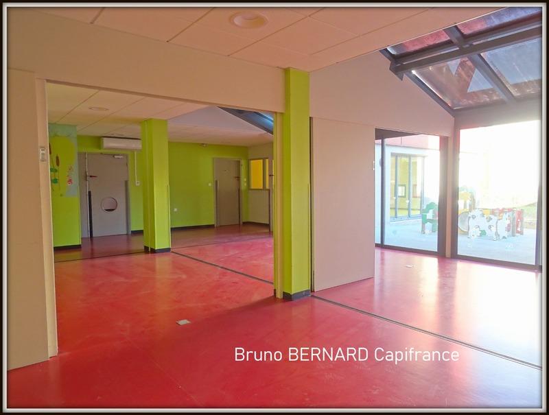 Local commercial - 390 m² - 10 pièces