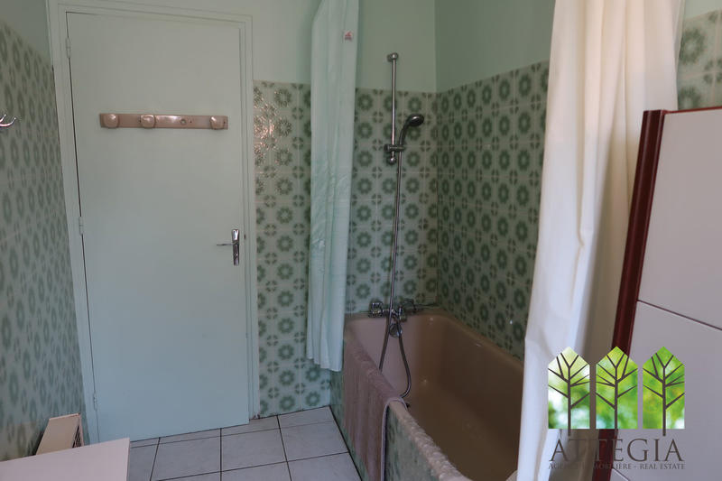 Maison - 190 m² - 7 pièces