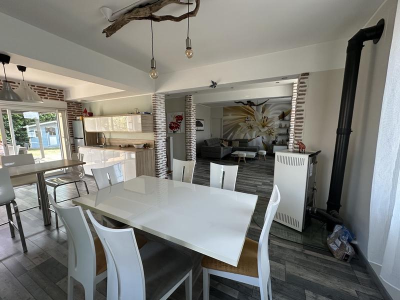 Maison - 160 m² - 6 pièces