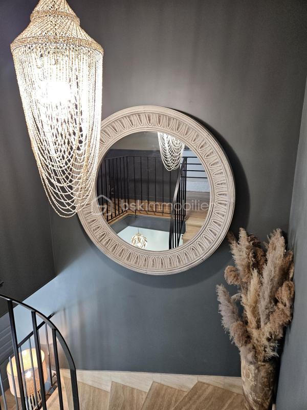 Pavillon - 151 m² - 7 pièces