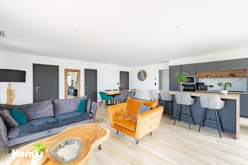 Maison - 123 m² - 4 pièces