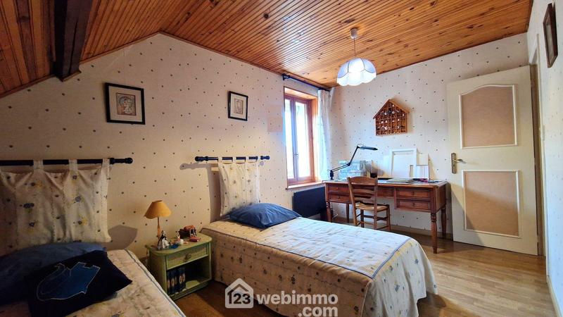 Maison - 106 m² - 5 pièces