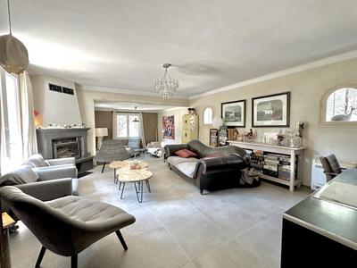 Maison - 188 m² - 6 pièces