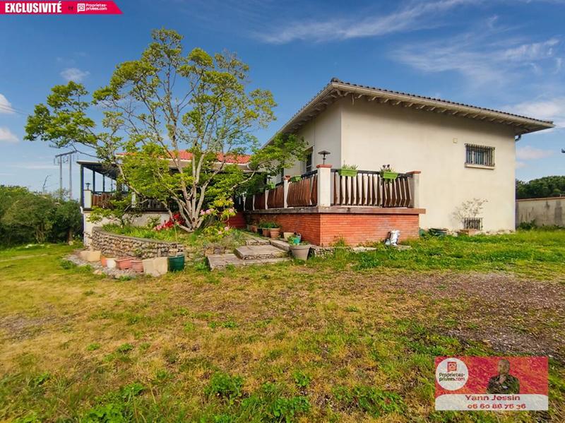 Maison - 180 m² - 6 pièces