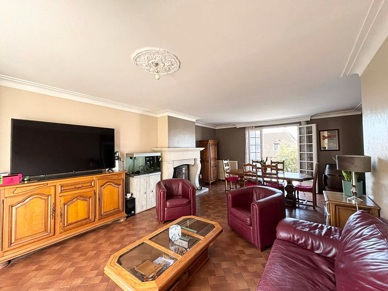 Maison - 120 m² - 6 pièces