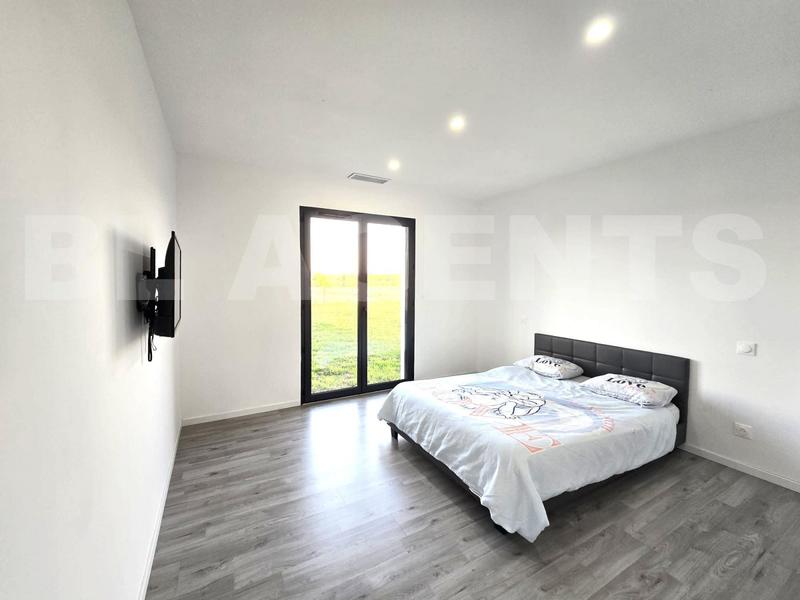 Maison - 145 m² - 5 pièces