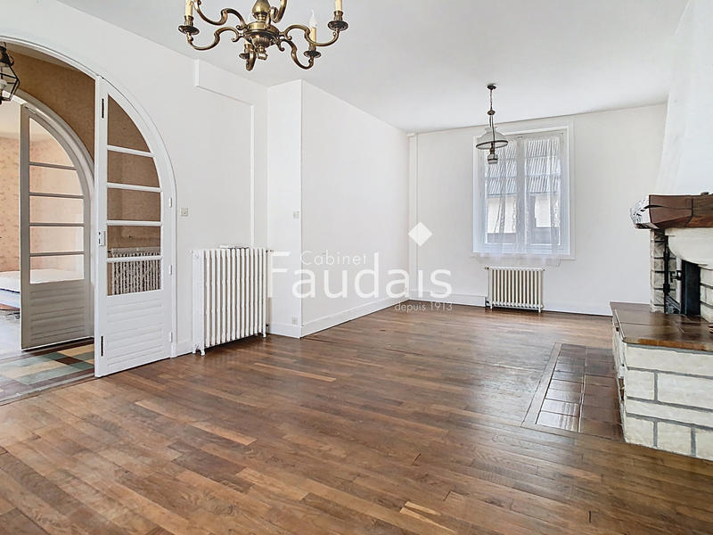 Maison - 145 m² - 6 pièces