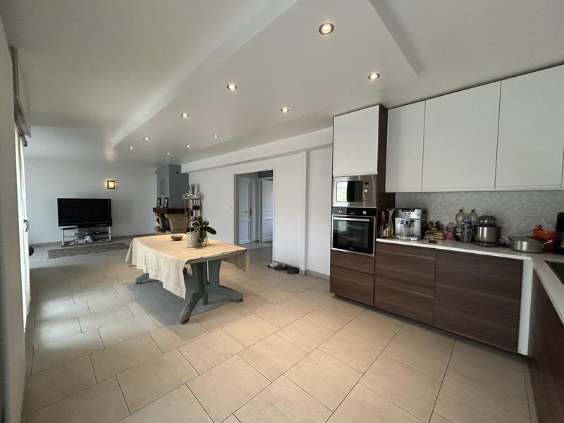 Maison - 133 m² - 6 pièces