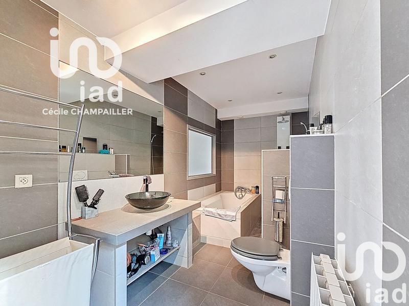 Maison de village - 105 m² - 3 pièces