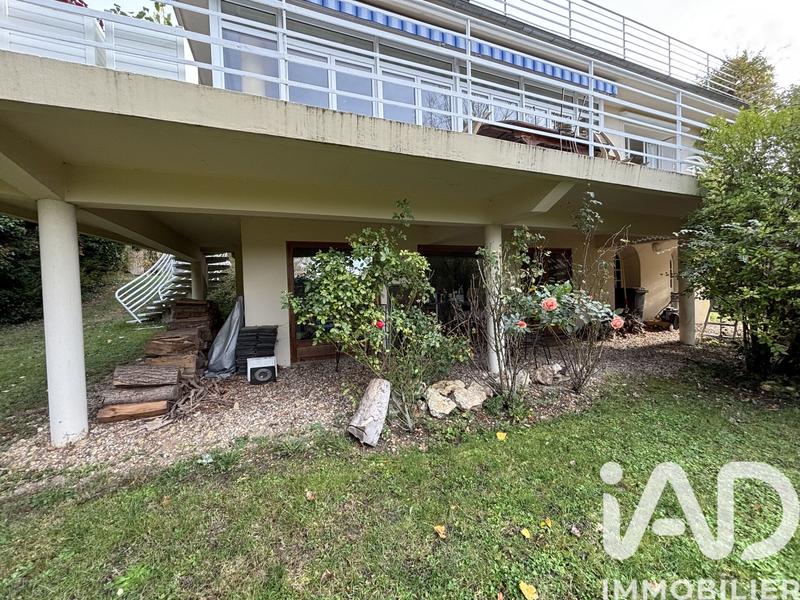 Maison - 200 m² - 8 pièces