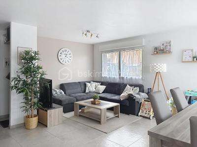 Appartement - 81 m² - 5 pièces