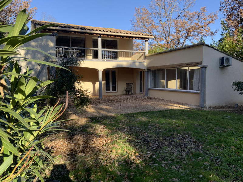 Maison - 157 m² - 6 pièces