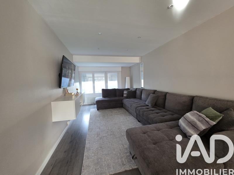 Maison - 104 m² - 5 pièces